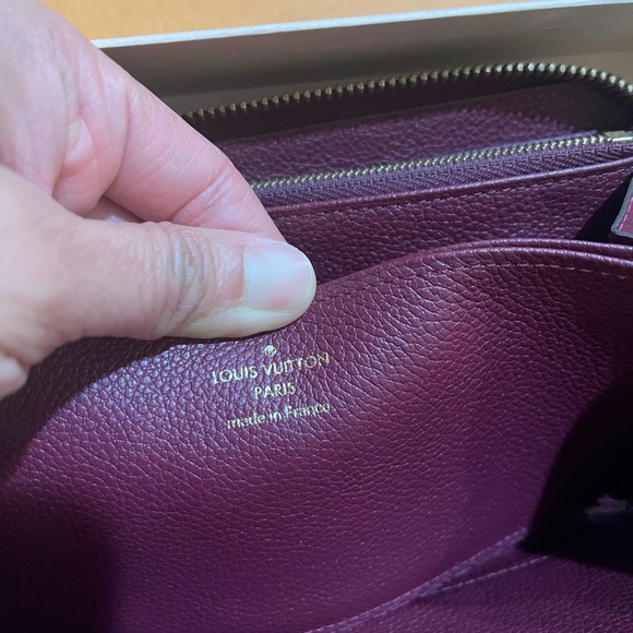 Louis Vuitton Empreinte Wallet 💜 - Picture 4 of 11